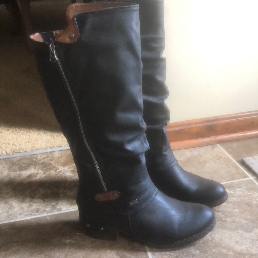 Firmer black boots 👢